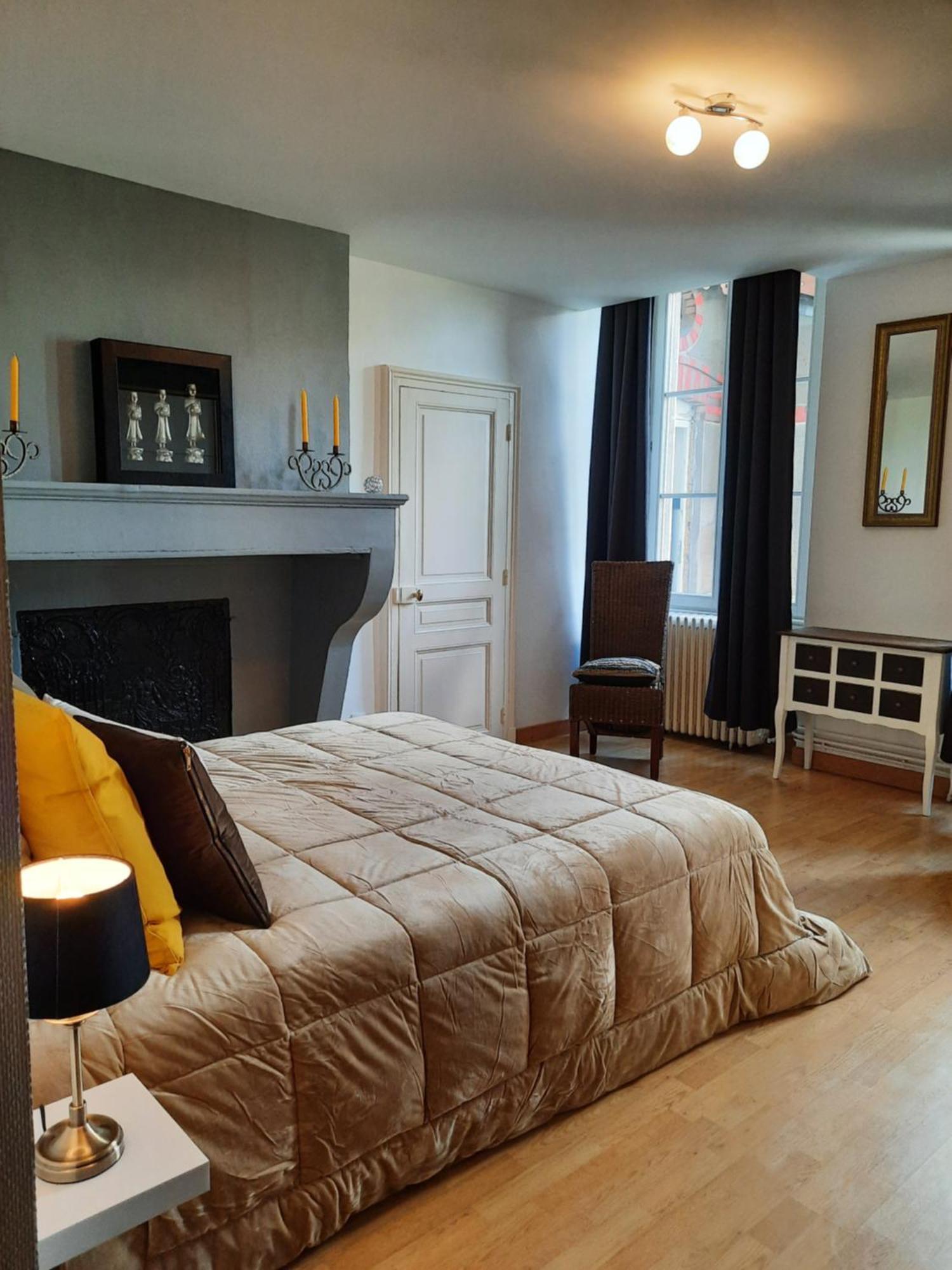 Appartement Vieille Ville Verdun-sur-Meuse ภายนอก รูปภาพ