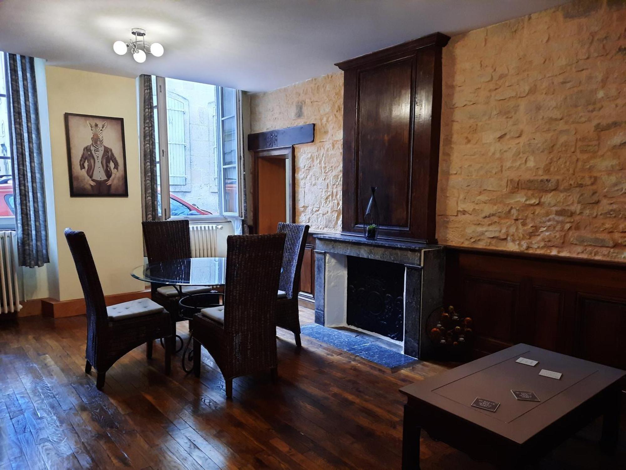 Appartement Vieille Ville Verdun-sur-Meuse ภายนอก รูปภาพ